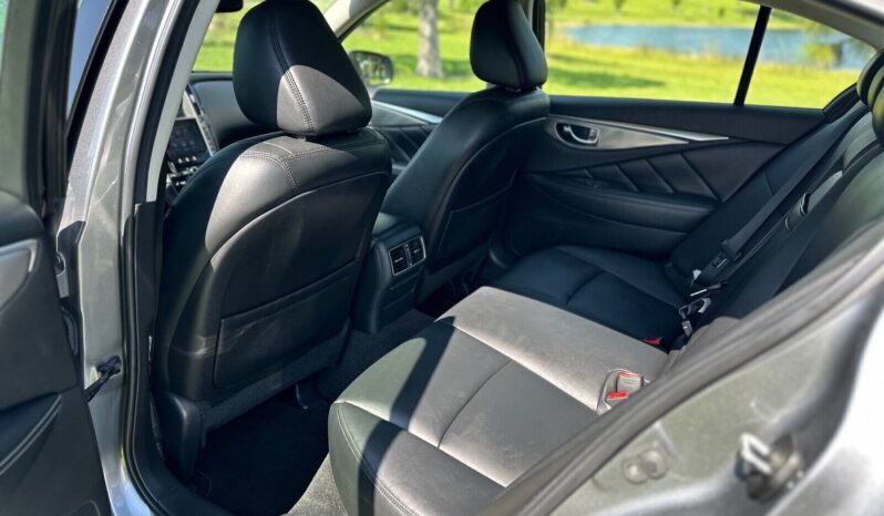 
								Used 2017 Infiniti Q50 full									