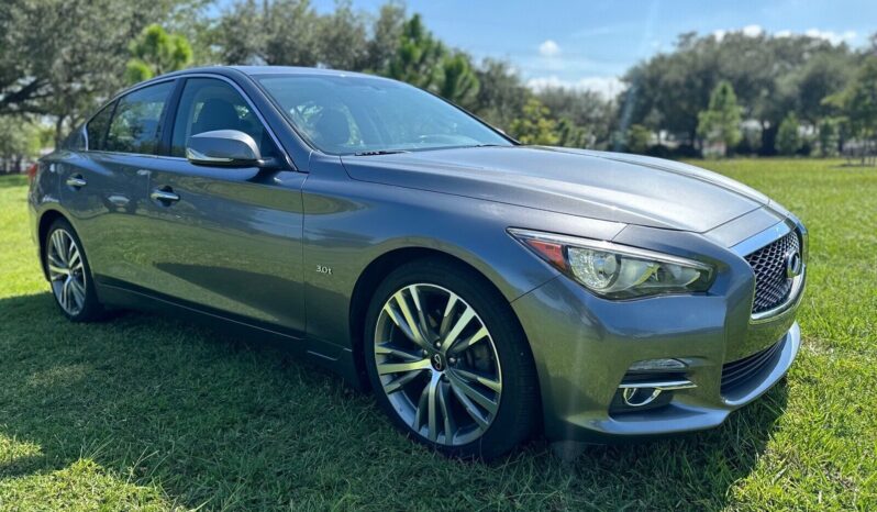 
								Used 2017 Infiniti Q50 full									
