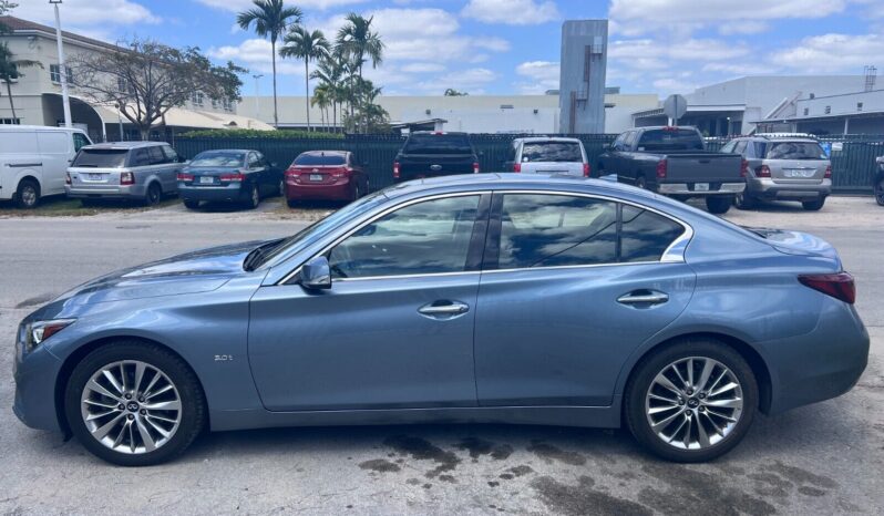 
								Used 2018 Infiniti Q50 full									