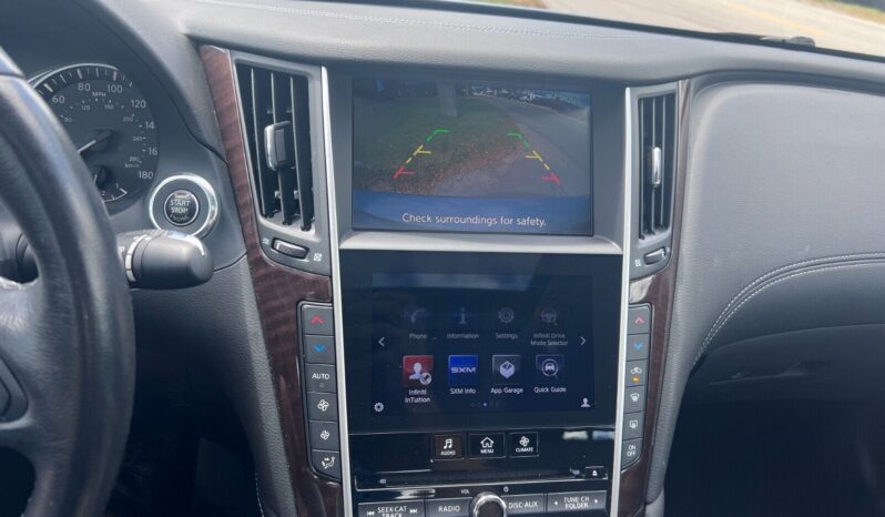 
								Used 2018 Infiniti Q50 full									