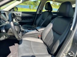 
										Used 2017 Infiniti Q50 full									