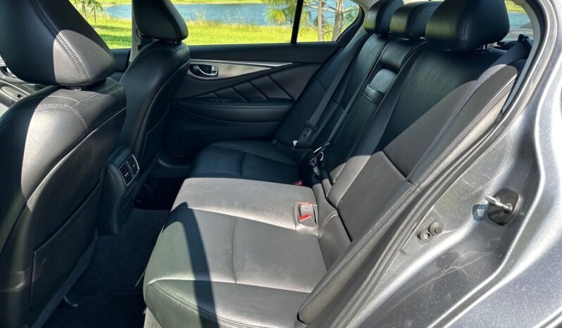 
								Used 2017 Infiniti Q50 full									