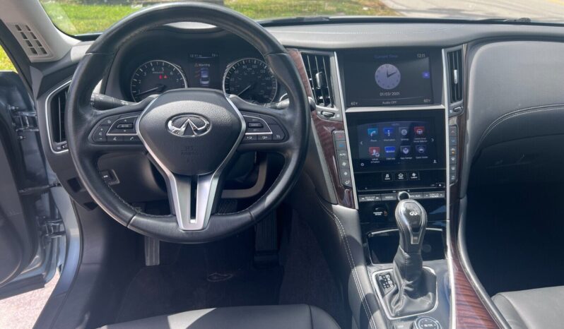 
								Used 2018 Infiniti Q50 full									