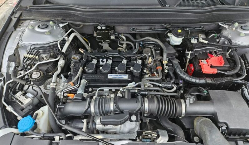 
								Used 2018 Honda Accord full									