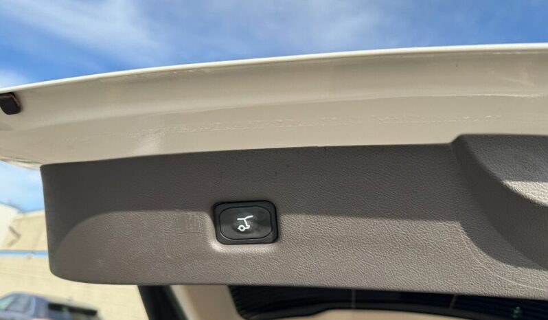 
								Used 2022 LINCOLN NAUTILUS RESERVE full									