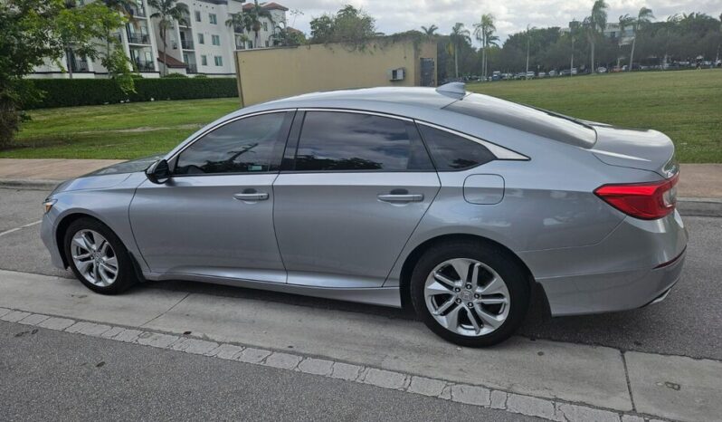 
								Used 2018 Honda Accord full									