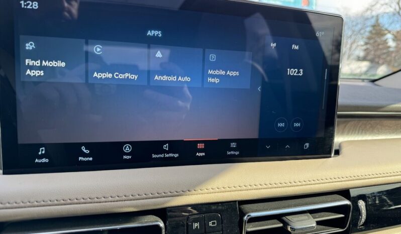 
								Used 2022 LINCOLN NAUTILUS RESERVE full									