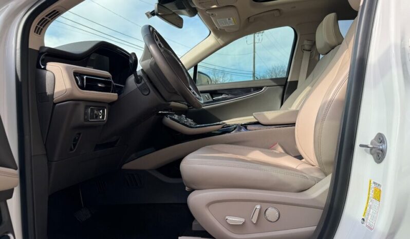 
								Used 2022 LINCOLN NAUTILUS RESERVE full									