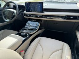 
										Used 2022 LINCOLN NAUTILUS RESERVE full									