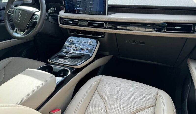 
								Used 2022 LINCOLN NAUTILUS RESERVE full									