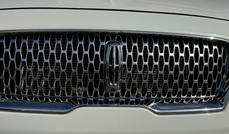 
								Used 2022 LINCOLN NAUTILUS RESERVE full									