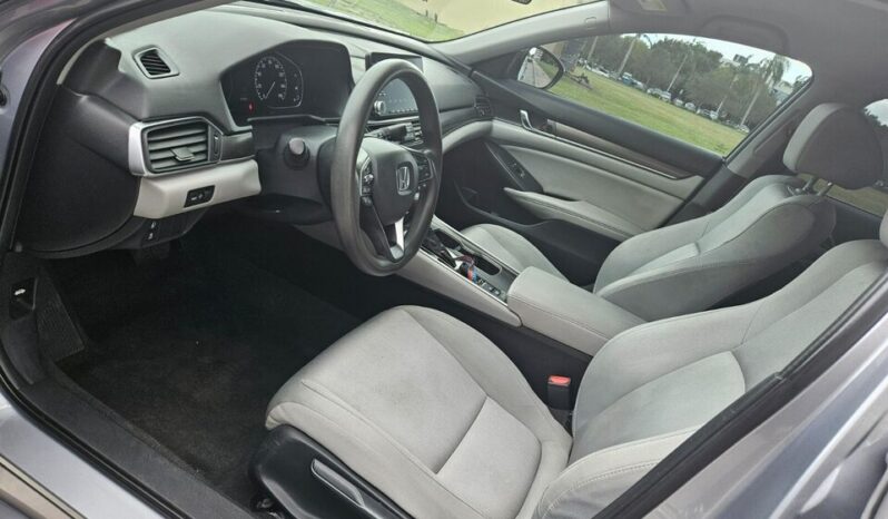 
								Used 2018 Honda Accord full									