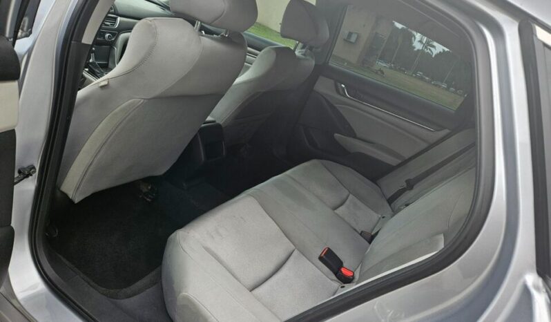 
								Used 2018 Honda Accord full									