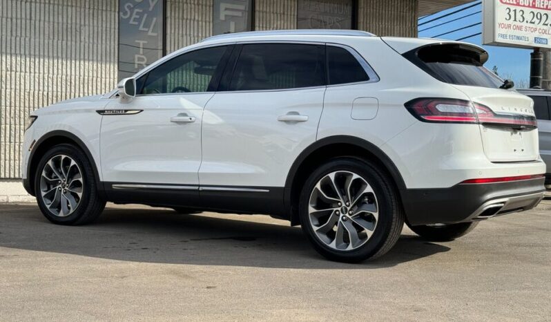 
								Used 2022 LINCOLN NAUTILUS RESERVE full									