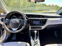 
										Used 2017 Toyota Corolla full									