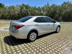 
										Used 2017 Toyota Corolla full									