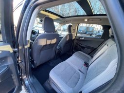 
										Used 2020 Ford Escape SE full									