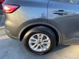 
										Used 2020 Ford Escape SE full									