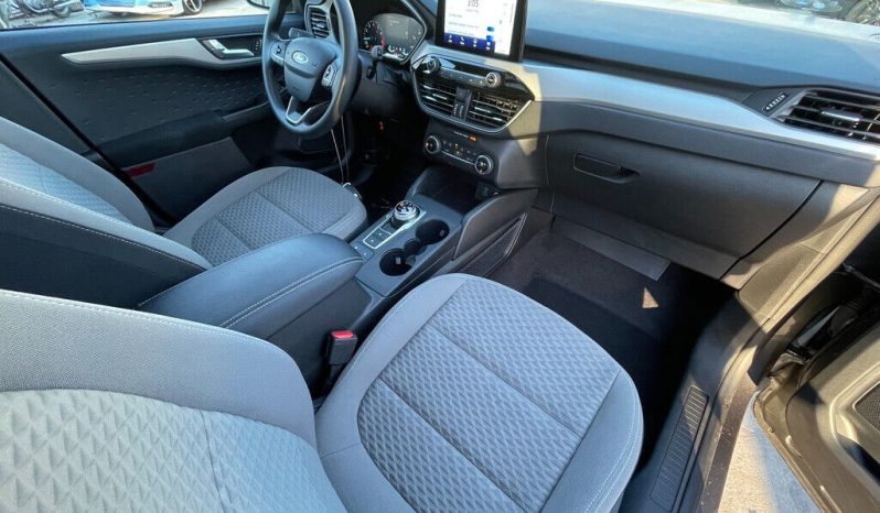 
								Used 2020 Ford Escape SE full									