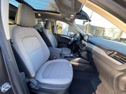 
										Used 2020 Ford Escape SE full									