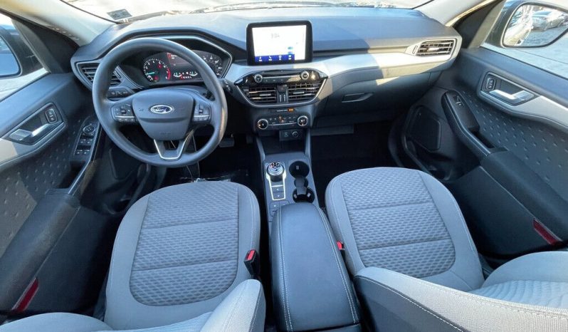 
								Used 2020 Ford Escape SE full									