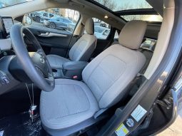 
										Used 2020 Ford Escape SE full									